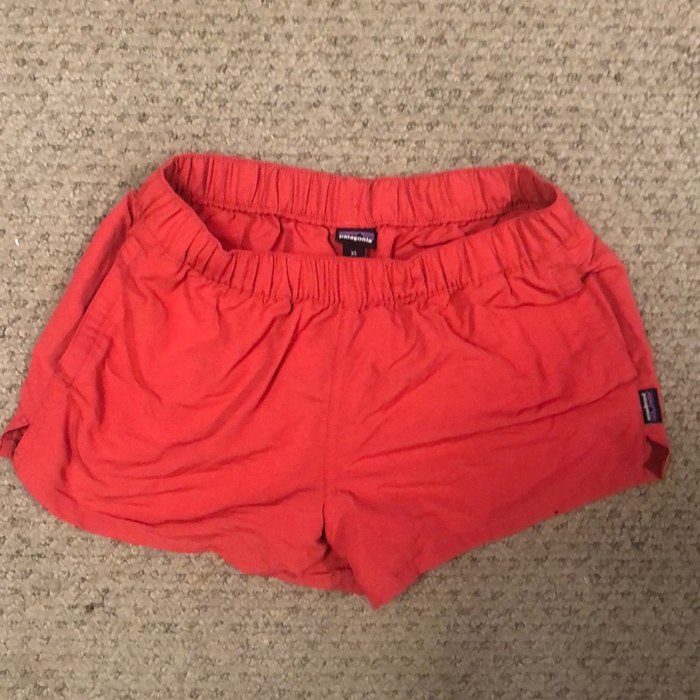 Patagonia Barely Baggies shorts, sz XS